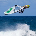 Jay backloop Goya windsurfing, Francisco Goya, Jay Lee, windsurf, hookipa, Makani Classic