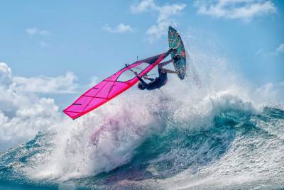 banzai-surf-2-pro-carbon-hero@2x