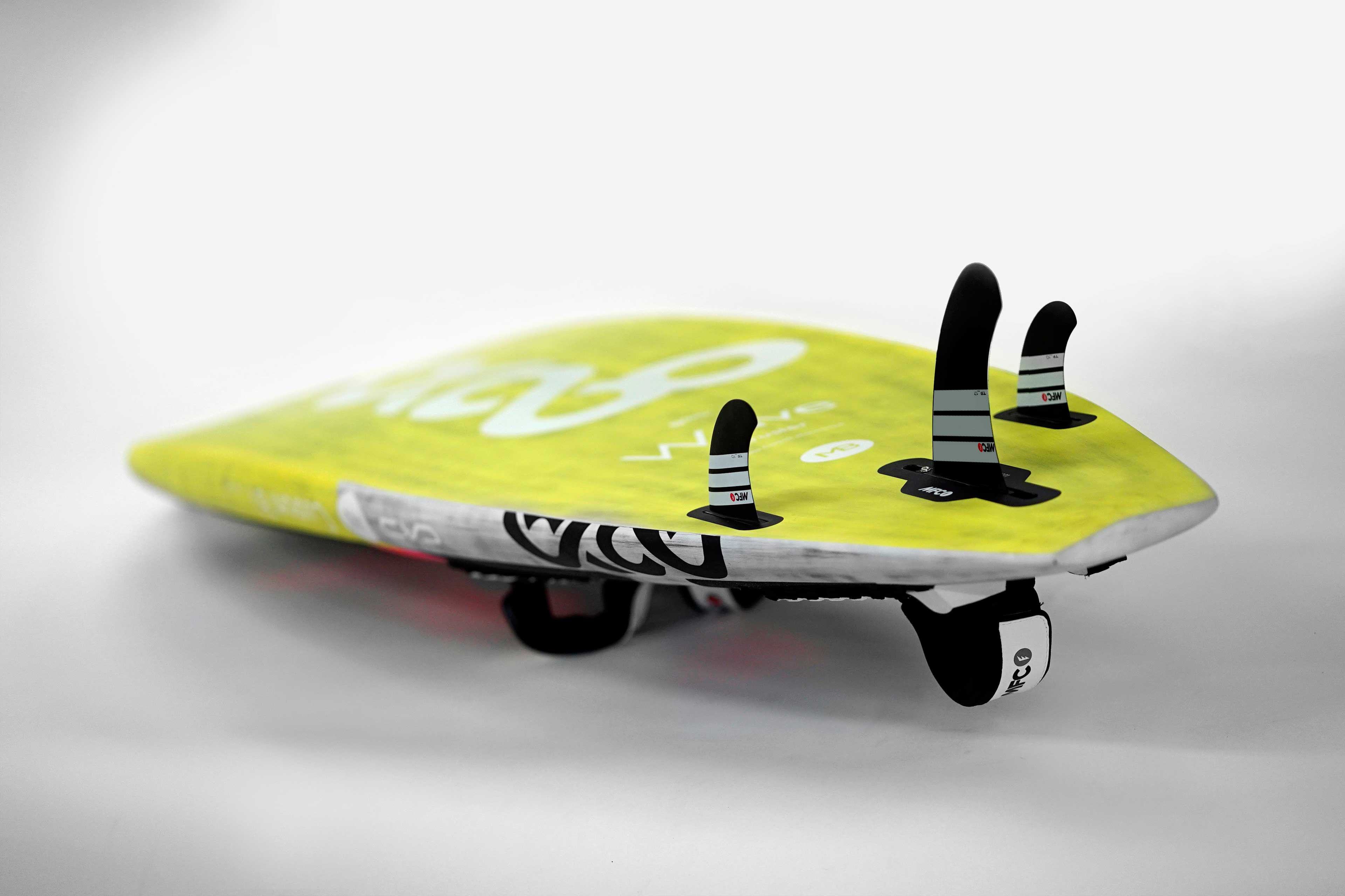 Goya Windsurfing - Boards - Custom Pro Thruster