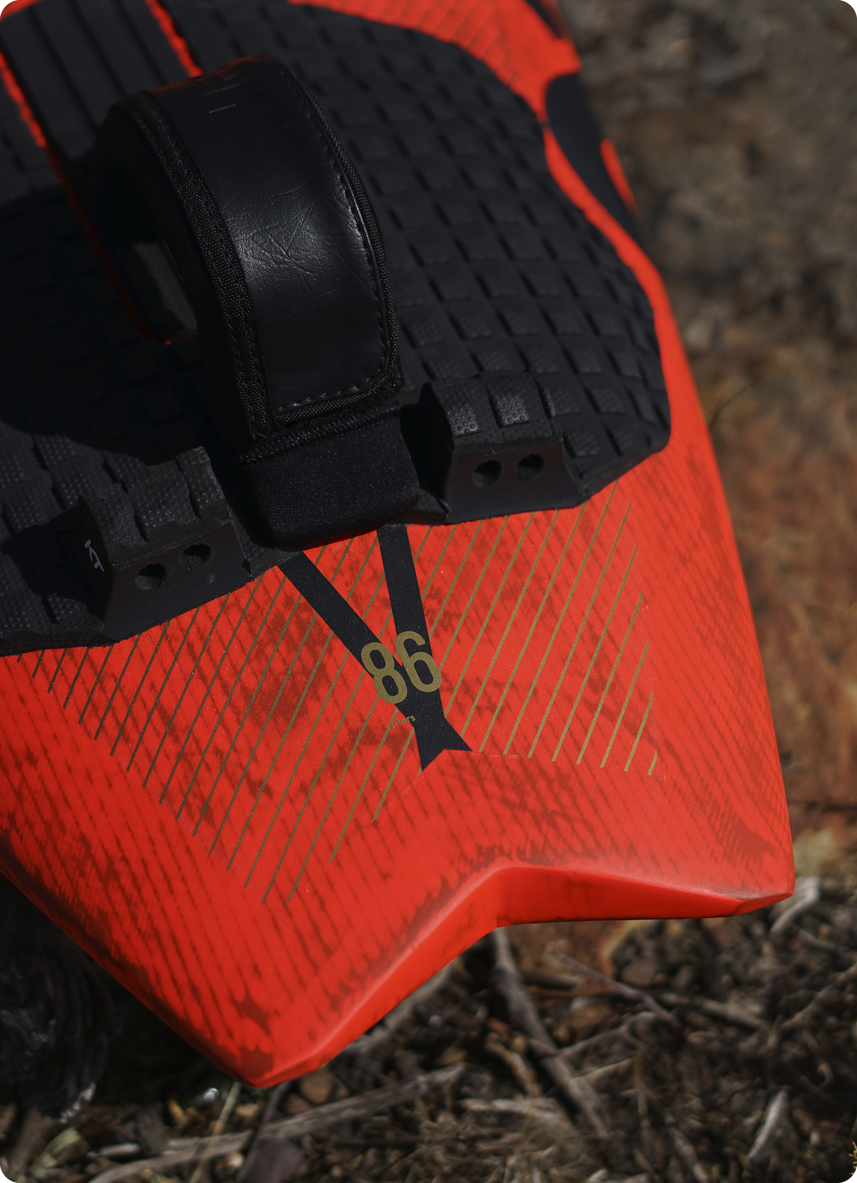 custom-thruster-5-pro-carbon-haiku-package-desc