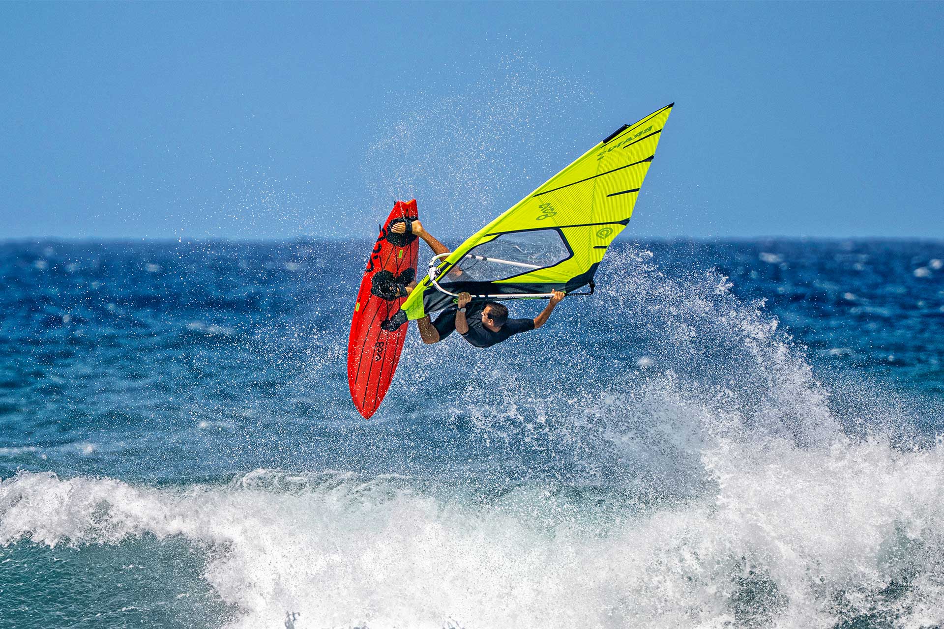 custom-thruster-5-pro-carbon-haiku-package-hero